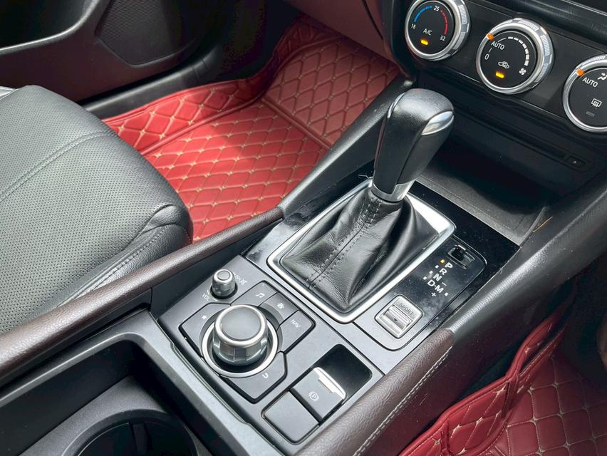 รถเข้าใหม่! Mazda 3 2.0 S Sports Hatchback ปี 2017 17