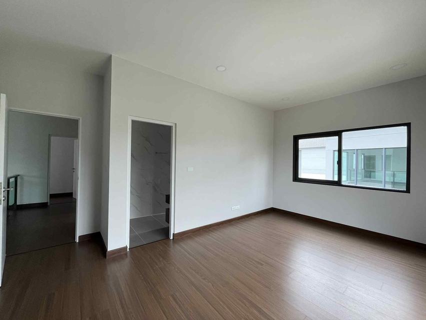 ขายบ้านเดี่ยว THE CITY ดอนเมือง แจ้งวัฒนะ ที่ดิน 106.8 ตารางวา พื้นที่ใช้สอย 416 ตร.ม. 5 ห้องนอน 6 ห้องน้ำ 19