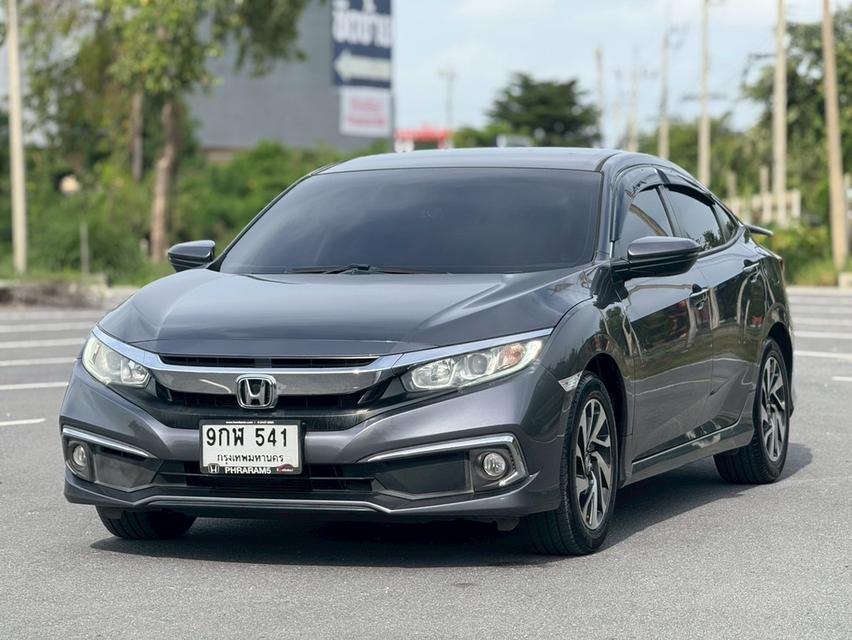 Honda Civic FC 1.8 E CVT (MNC) 2020. สีเทา  ออโต้ มือเดียว