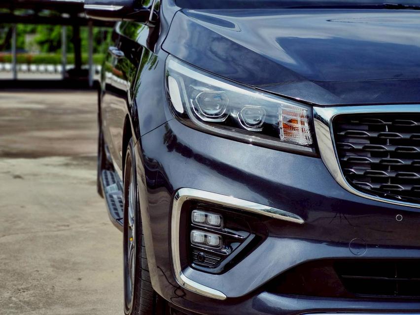 ขาย KIA Grand Carnival 2.2Sxl ปี18 18