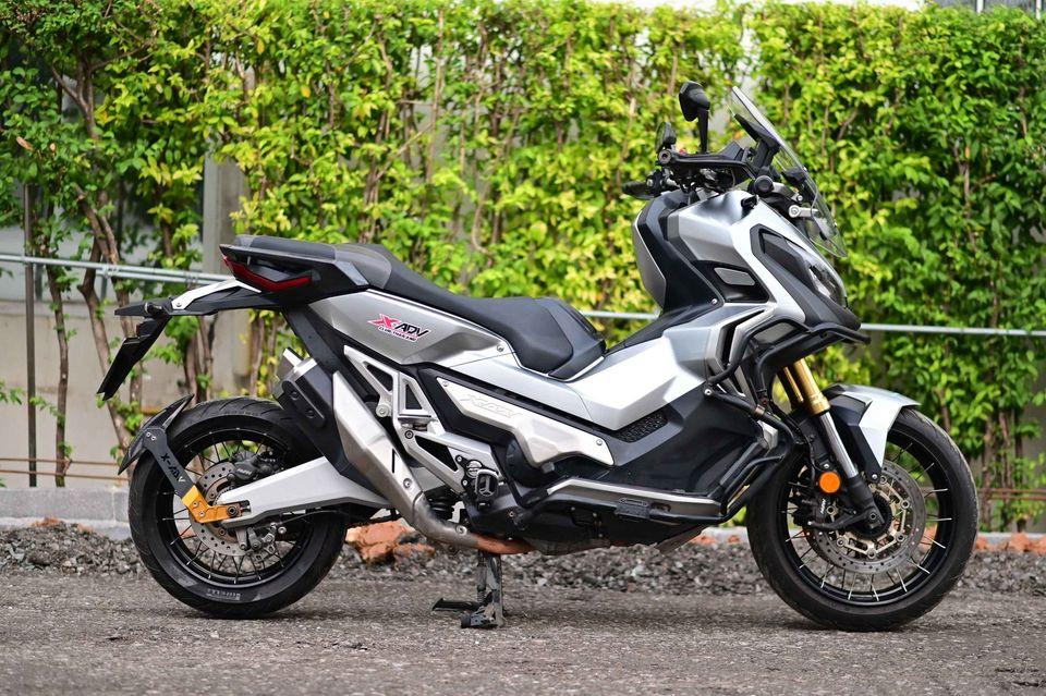 ขาย Honda X-Adv 750 จดทะเบียนปี 19 5