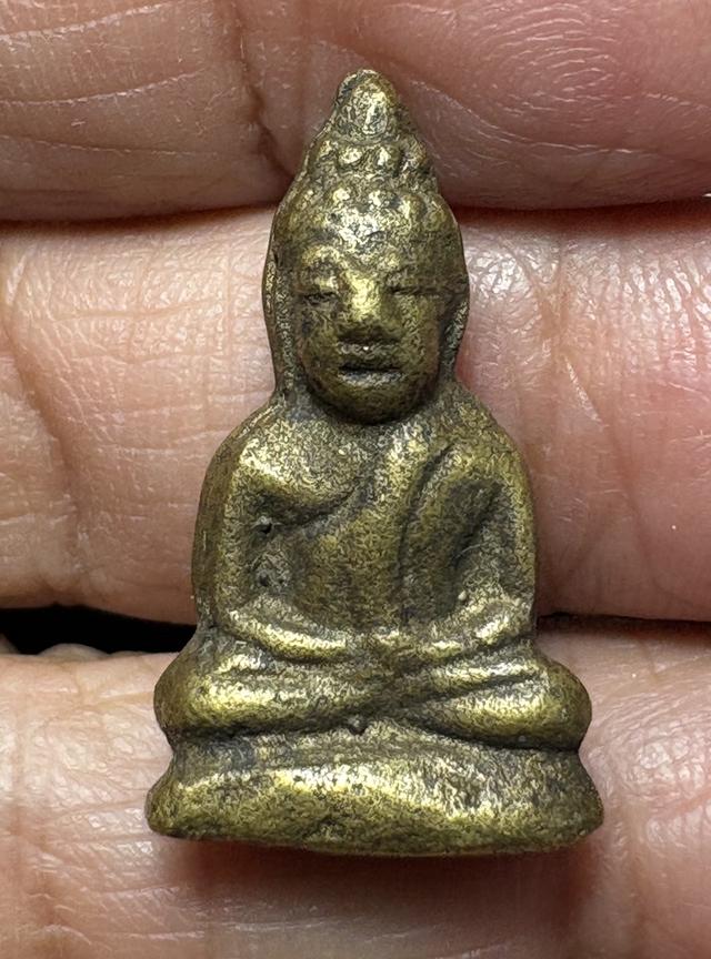 พระชัยวัฒน์ เก่าไม่ทราบที่