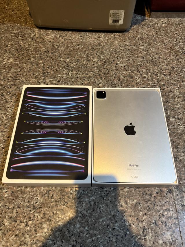 ขายiPadPro11นิ้วM2สีหายากSilver128กิ๊กสูนTrueยกกล่องไร้รอยตกใช้งานดีทุกๆฟังชั่นถูกๆ 2