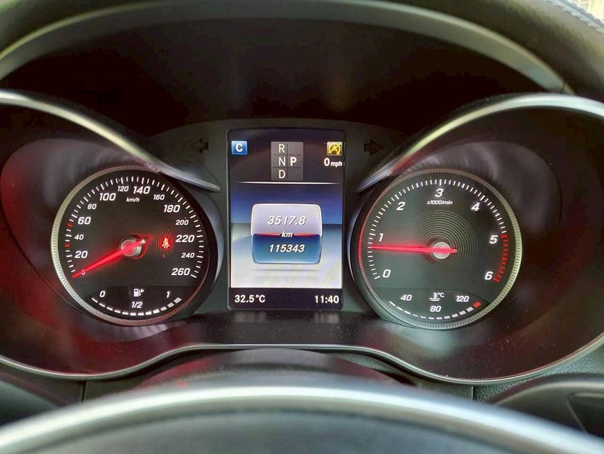 #Mercedes-Benz GLC 250d 2.1 AMG Dynamic ปี 2019 เกียร์ AT สีขาว รูปที่ 14