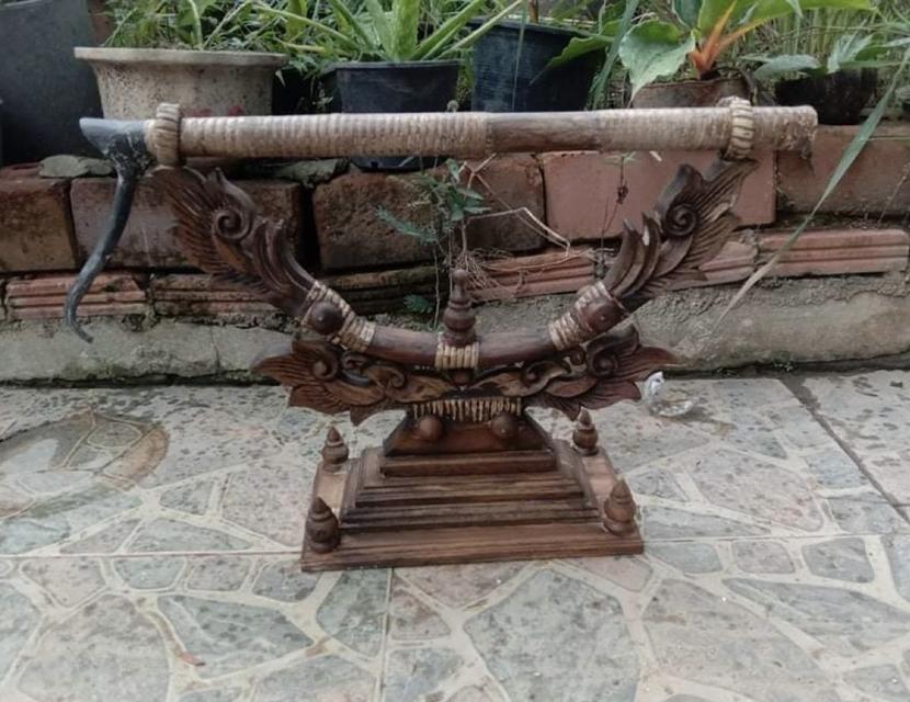 ตะขอไม้เก่า ตะขอช้างโบราณ ขอสับช้างไม้แกะ พร้อมที่ตั้ง ศิลปะล้านนา