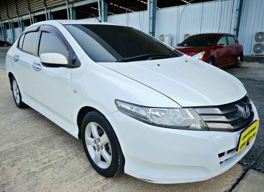 ขายถูก HONDA CITY ปี 2010 สีขาวสภาพดีพร้อมลุย