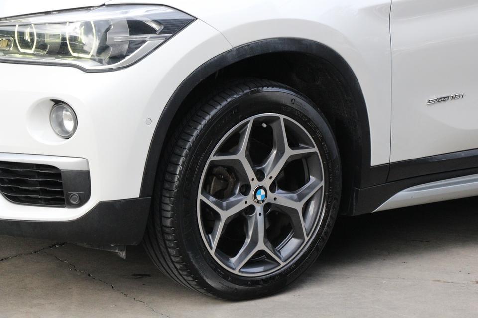 bmw X1 1.5 sDrive18i xLine ปีจดทะเบียน 2017