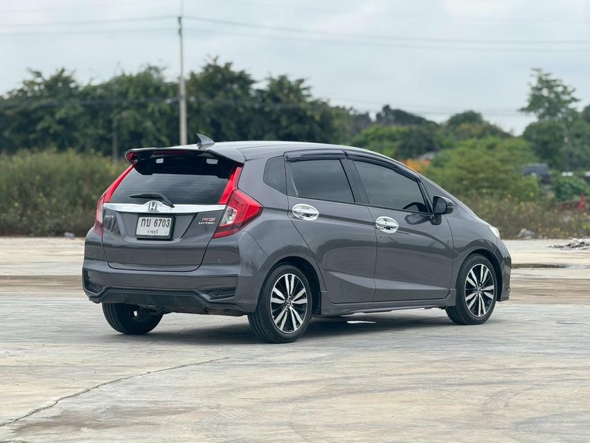 HONDA JAZZ GK 1.5 RS top (MNC) Y2017 สีเทา ออโต้