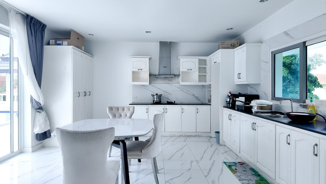 For sale Large villa Grange Park Pattaya 25 Million 17