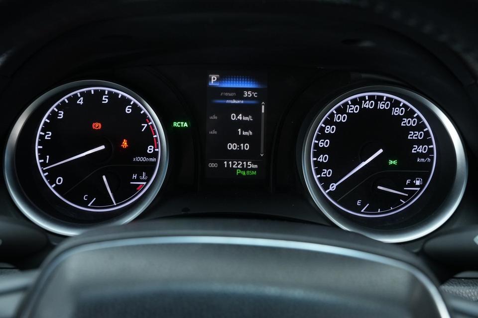 TOYOTA Camry 2.0 G  A/T สี ขาว ปี 2021 รูปที่ 11