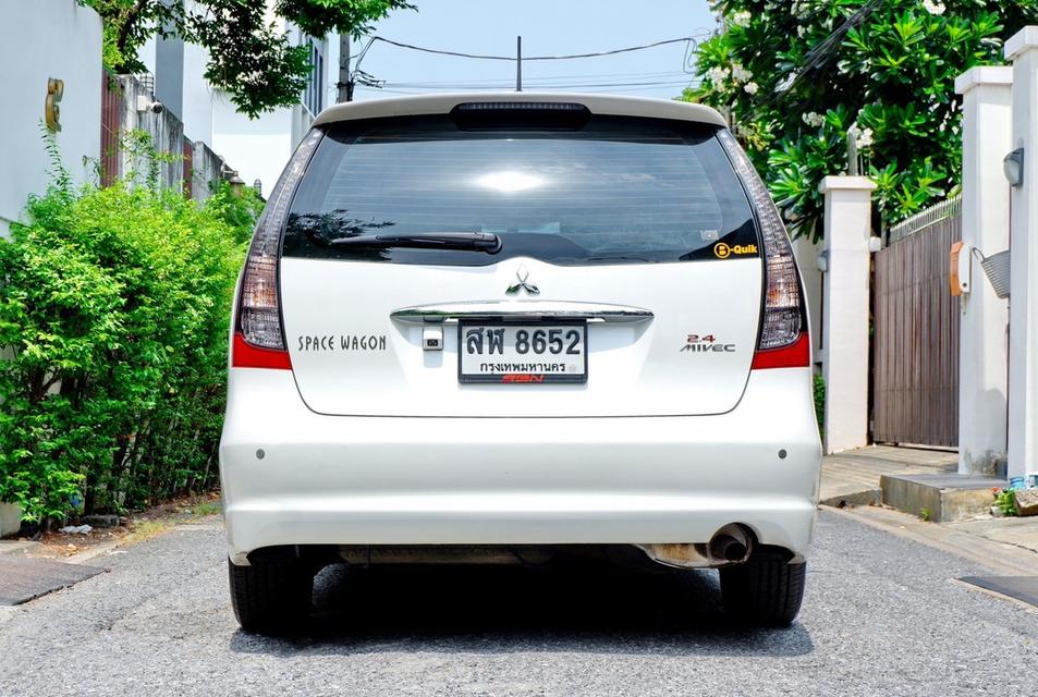 MITSHUBISHI SPACE WAGON Limited ปี 2006 8