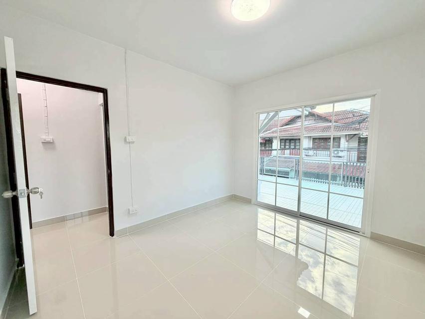 หมู่บ้านพฤกษา 3 ซอยวัดลาดปลาดุก 15