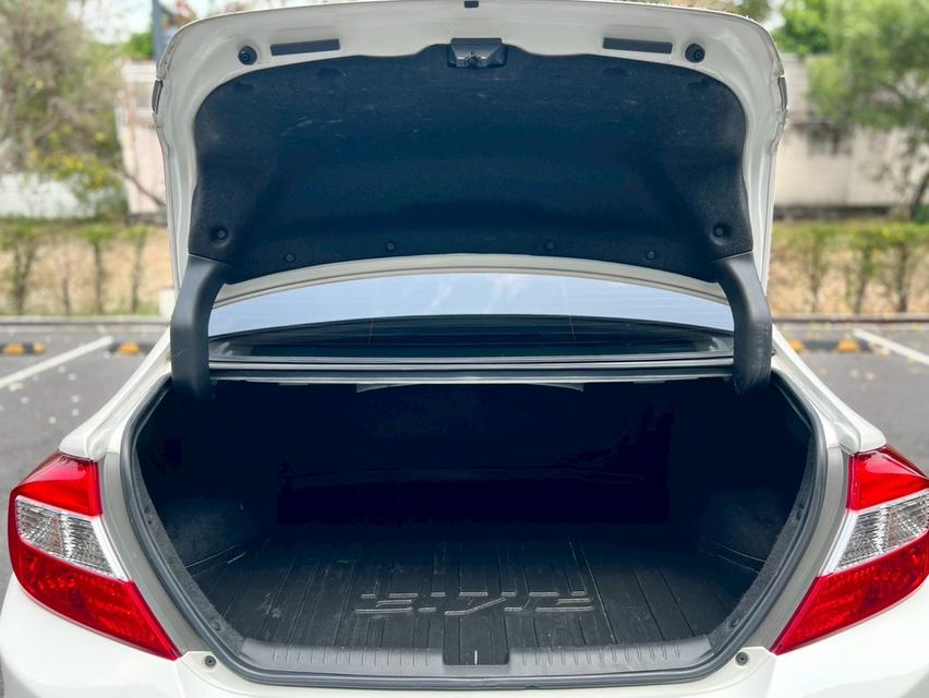 Honda Civic FB 1.8Eเครื่องยนต์: เบนซิน เกียร์:AT ปี:2015 สี:ขาว ไมล์ : 15x,xxx กม. รูปที่ 9