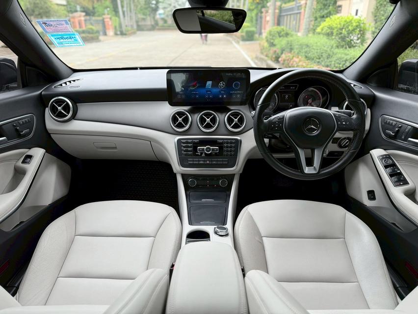 รหัสรถ PJP7991 2015 MERCEDES-BENZ CLA180 1.6 Urban (สีม่วง) 12