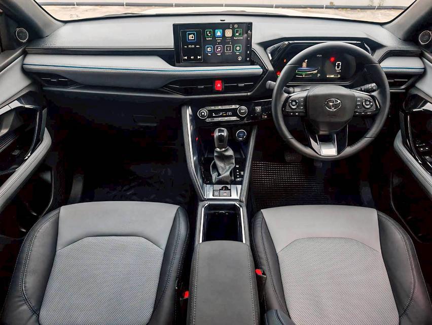 2025 TOYOTA YARIS CROSS HEV PREMIUM 6