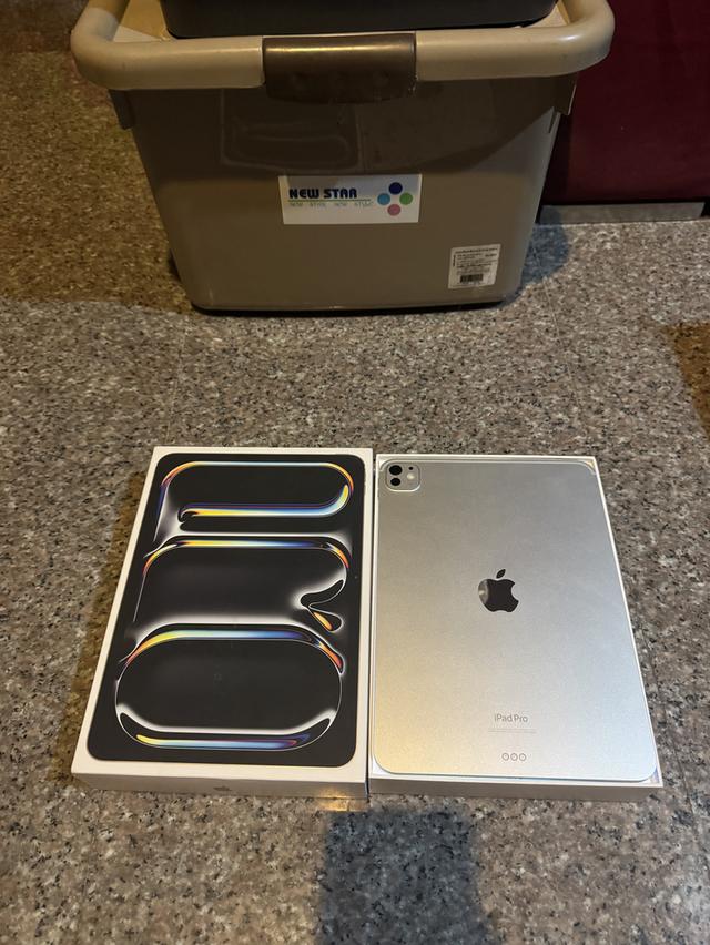 ขายๆๆๆถูกๆๆiPadPro11นิ้วM4สีหายากSilver 256กิ๊กยกกล่องอีมี่ตรงWifi Only สูนTrueเครื่องใช้งานดีทุกๆฟังชั่นรีสโตได้ตลอดไม่มีติดไอคราว Model TH/A  สภาพ: รูปที่ 2