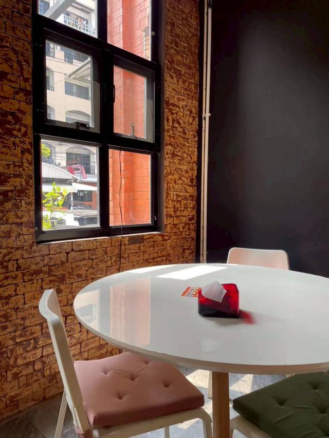 ขายตึกพาณิชย์ 3 ชั้นครึ่ง 41.1 ตร.ว. ย่านทาวน์อินทาวน์ ใกล้ถนนอินทราภรณ์ 4