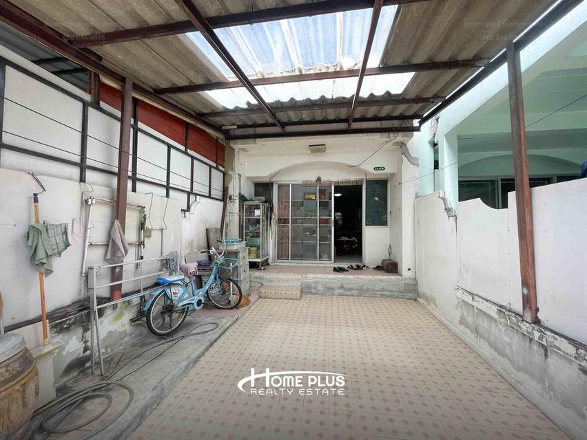 ขายทาวน์เฮ้าส์ 2 ชั้น หมู่บ้านพูนสินธานี 1 ลาดกระบัง–ร่มเกล้า 2