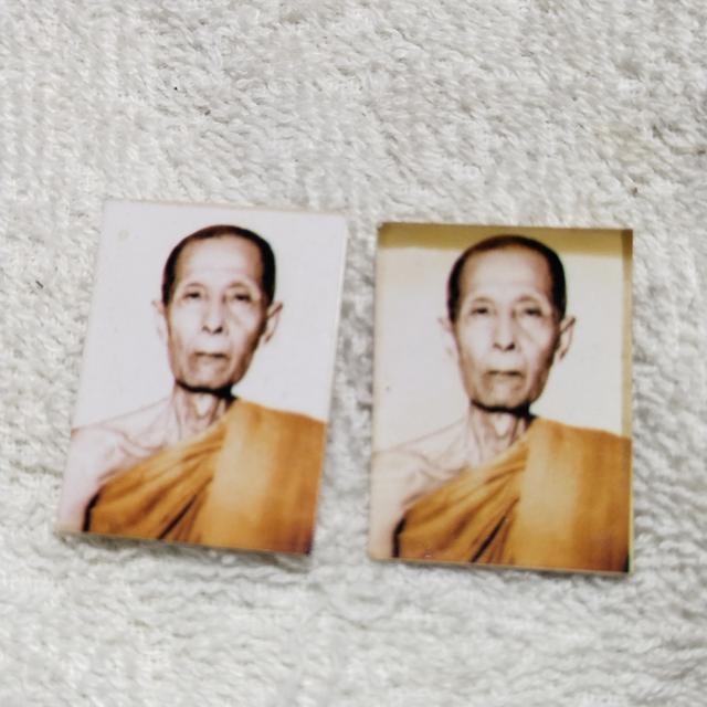 รูปถ่ายกระดาษหนังไก่ ภาพสี หลวงปู่โต๊ะ วัดประดู่ฉีมพลี ปี 2522 หลังปั้มหมึกแดงตรายางขนาด 1 นิ้วจำนวน 2 ภาพประกันแท้ รูปที่ 5