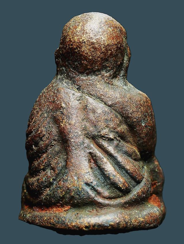 รูปหล่อหลวงพ่อเงิน วัดบางคลาน พิมพ์ขี้ตา พิมพ์ 3 ชาย....เก่า เดิมๆ 3