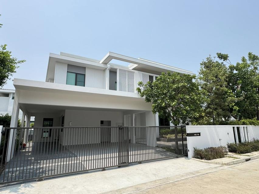 ให้เช่าบ้านหรูโครงการ MANTANA Bangna km 15 บ้านสวยตกแต่งพร้อมเข้าอยู่ + เครื่องใช้ไฟฟ้าและสิ่งอำนวยความสะดวกครบวงจร 2