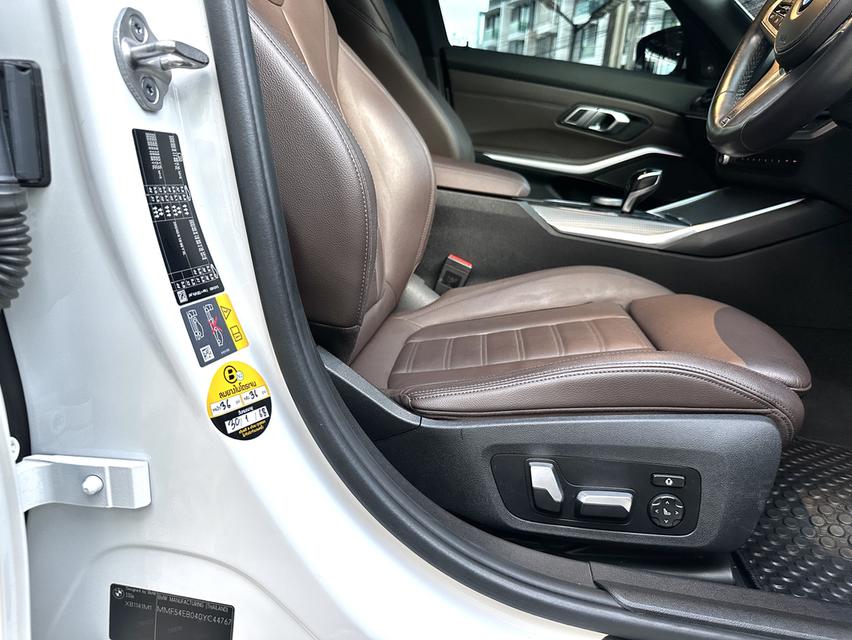 BMW 330e Plug-in Hybrid M Sport ปี2020 รถมือเดียว ไมล์น้อย 11