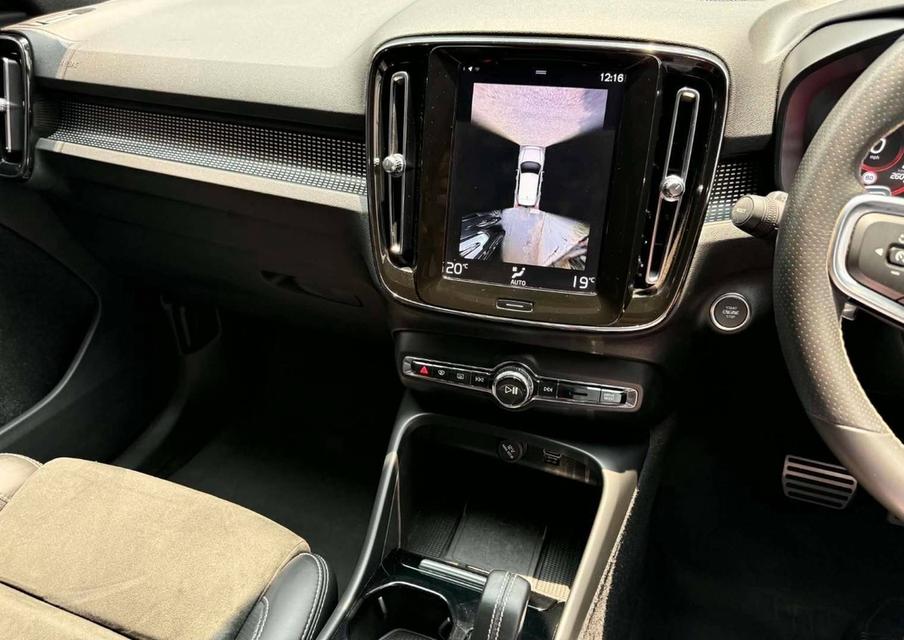 Volvo XC40 T5 R-Design ปี 2019 Top option รูปที่ 9