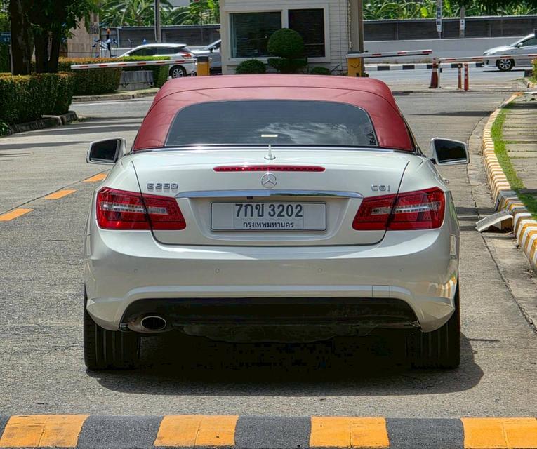 Benz E250 Cabriolet Designo ปี 2011 แท้ รูปที่ 7