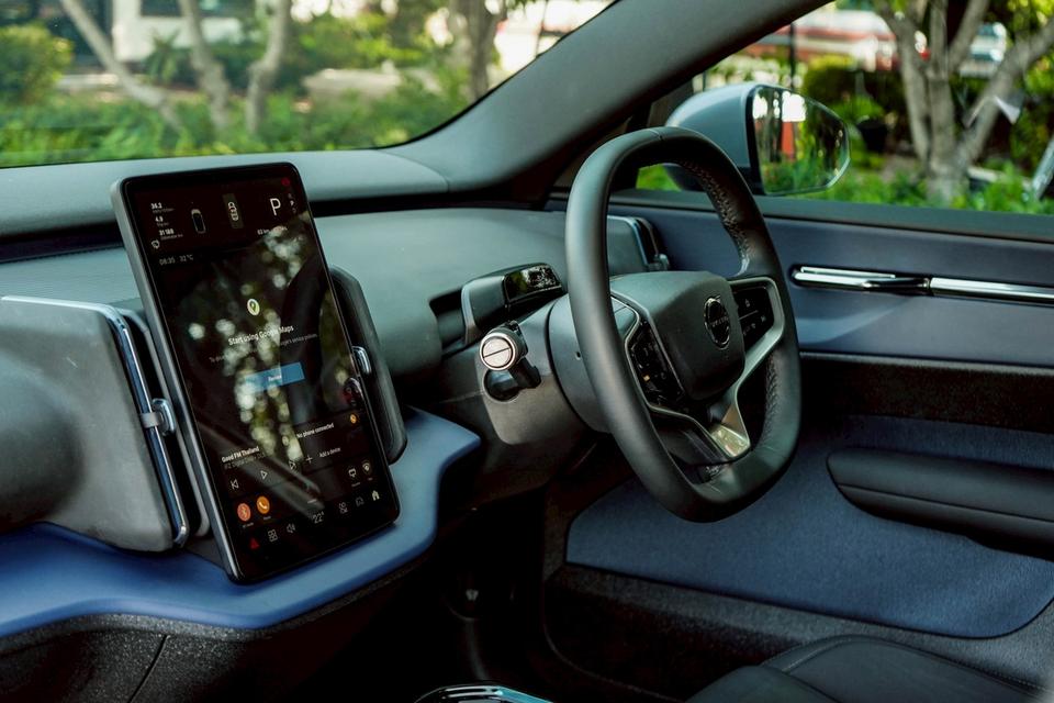 รหัสรถ CBL7000 VOLVO EX30 Core Extended Range AT 2025 รูปที่ 12