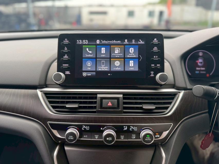 HONDA ACCORD G10   Sedan 4dr TURBO EL CVT FWD  1.5iTC Y19 สีขาว ออโต้  10