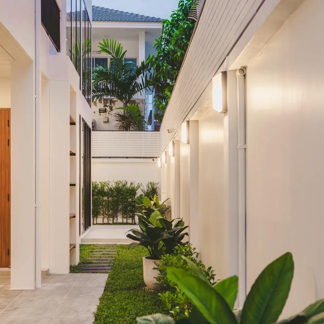 The Shade 101 บ้านร่มเงา บ้านหรูใจกลางเมืองสุขุมวิท 9