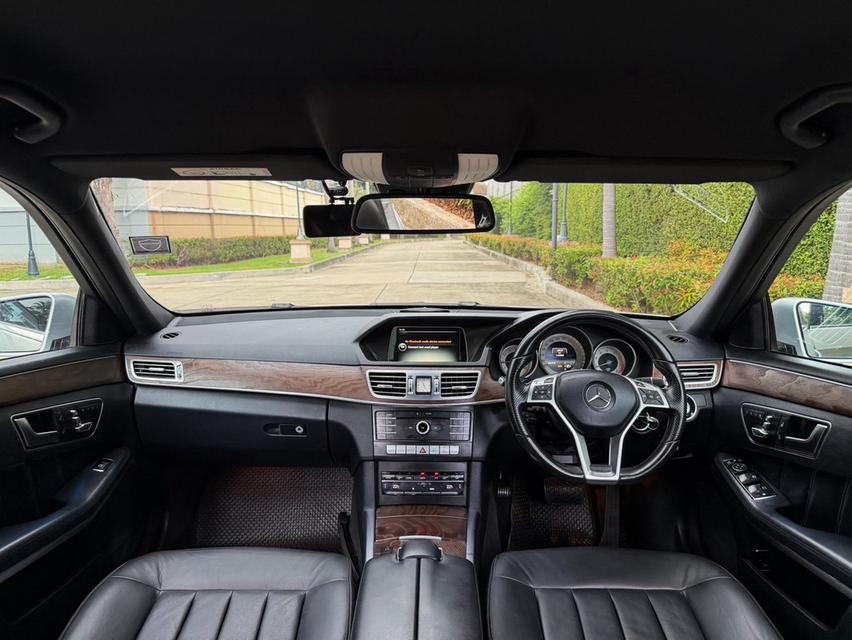 Benz E200 Edition E W212 Facelift ปี 2016 เจ้าของเดียว ใช้งานน้อย เบนซินล้วน หายาก รูปที่ 10
