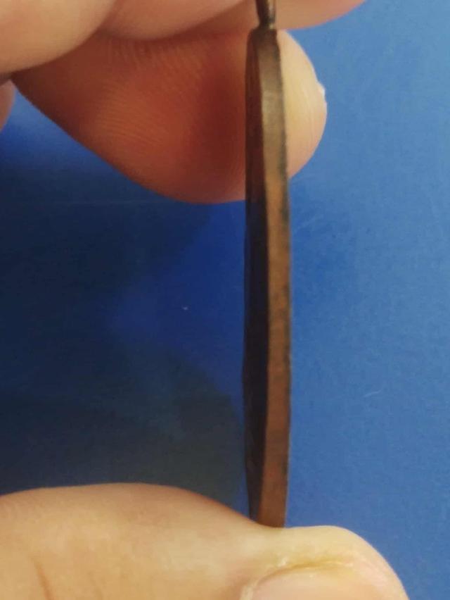 หลวงพ่ออี๋ รุ่นแรก 4