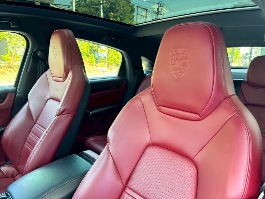 รหัสรถ KPV6474 2021 PORSCHE CAYENNE COUPE E - HYBRID สีดำ 15