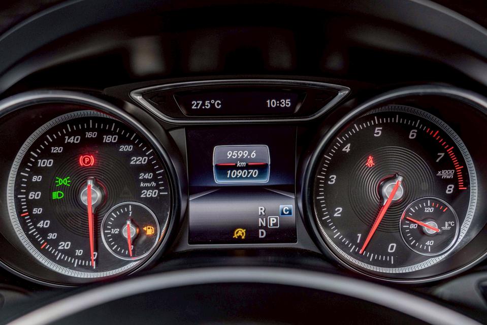 รหัสรถ NP655 BENZ CLA250 AMG Night Edition ปีรถ : 2019 16