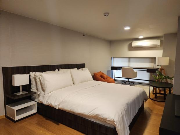 Bright Stylish 3BR Duplex Low Floor, Double Height Living Room, Fully Furnished in Sukhumvit 31 5