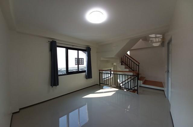 ให้เช่าทาวน์โฮม 3 ชั้น 26.8 ตร.วา 3 ห้องนอน ดีไลท์ อารียา ลาดปลาเค้า 72 renovate ใหม่ ออกซอยรามอินทรา 8 6
