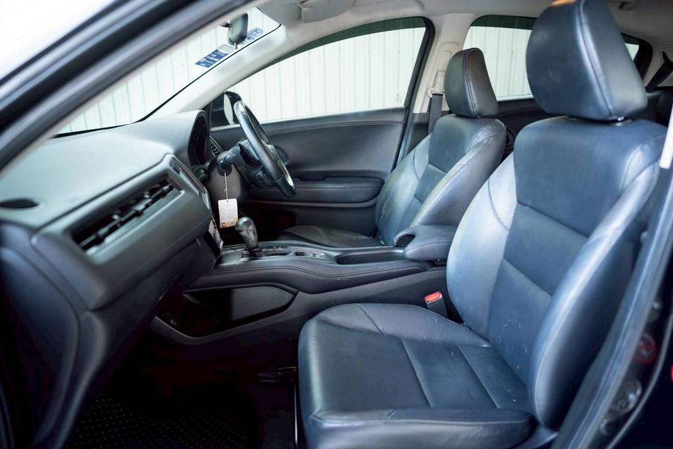 HONDA HRV 1.8 E ปี 2016 สีดำ โฉม ปี14-21 รูปที่ 12