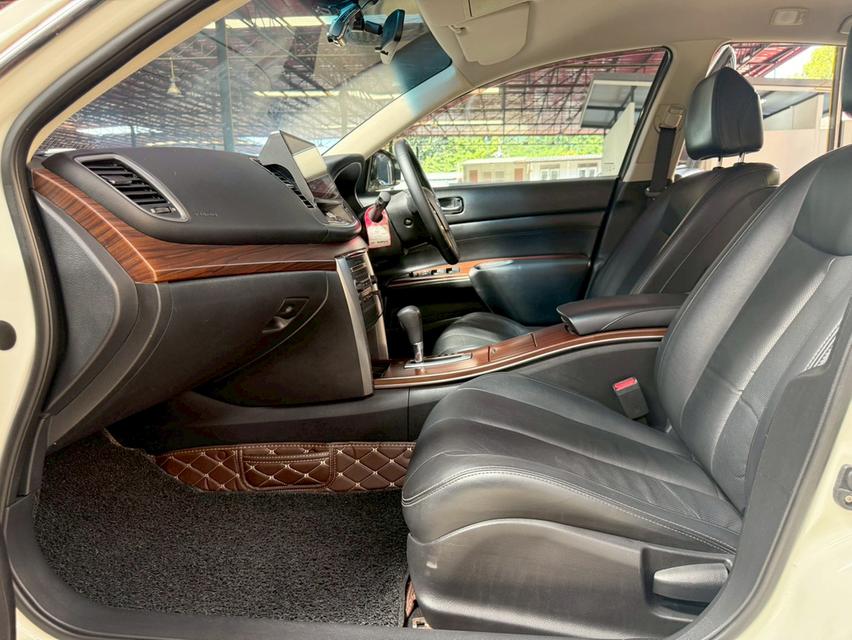 NISSAN TEANA 2.0 200XL ปี2011 รถบ้านแท้ รถสภาพกริ๊บๆ  พร้อมใช้งาน 9