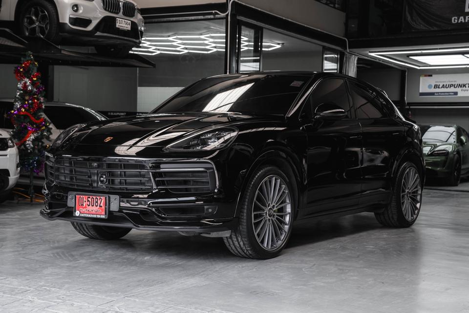 Cayenne Coupe Black 7