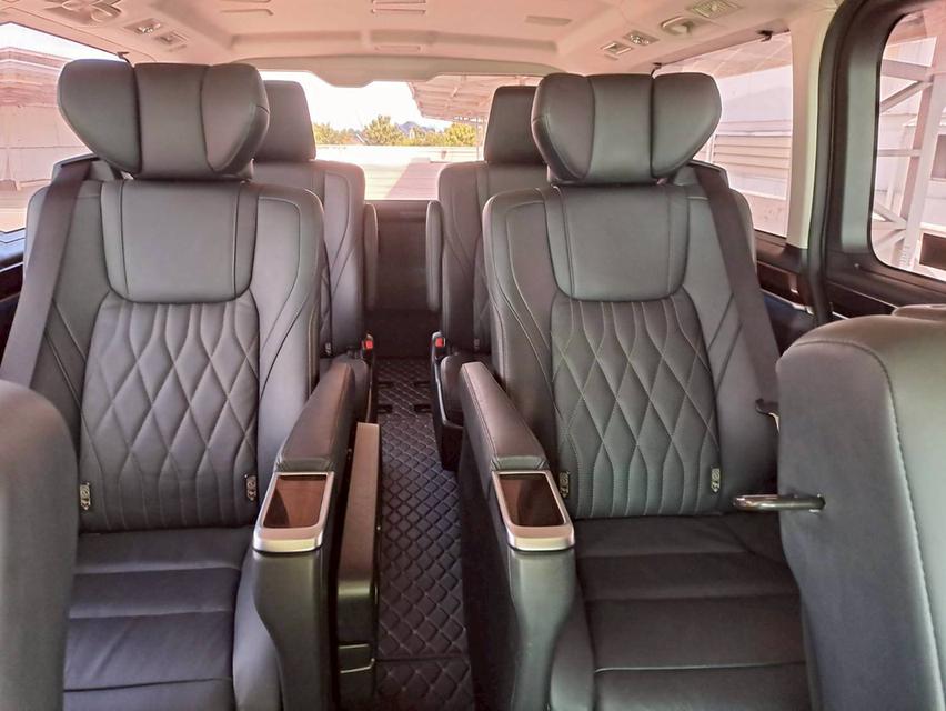 TOYOTA MAJESTY  2.8 PREMIUM ปี2020 สีขาว 10