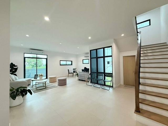 ขายโฮมออฟฟิศ คลองสี่ นาริโอ ริช พื้นที่ 49 ตร.ว. ต.คลองสี่ อ.คลองหลวง จ.ปทุมธานี 2