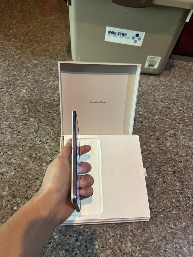 ขายๆๆๆถูกOPPO Find N2Flip 256กิ๊กสีPurpleมีกล่องสภาพสวยการใช้งานดีเยี่ยมทุกๆฟังชั่นเครื่องรีสโตได้ตลอดไม่มีติดแอคเค้าใดๆคับ ( จอสวยกริปไม่มีเบรินไม่มี รูปที่ 6