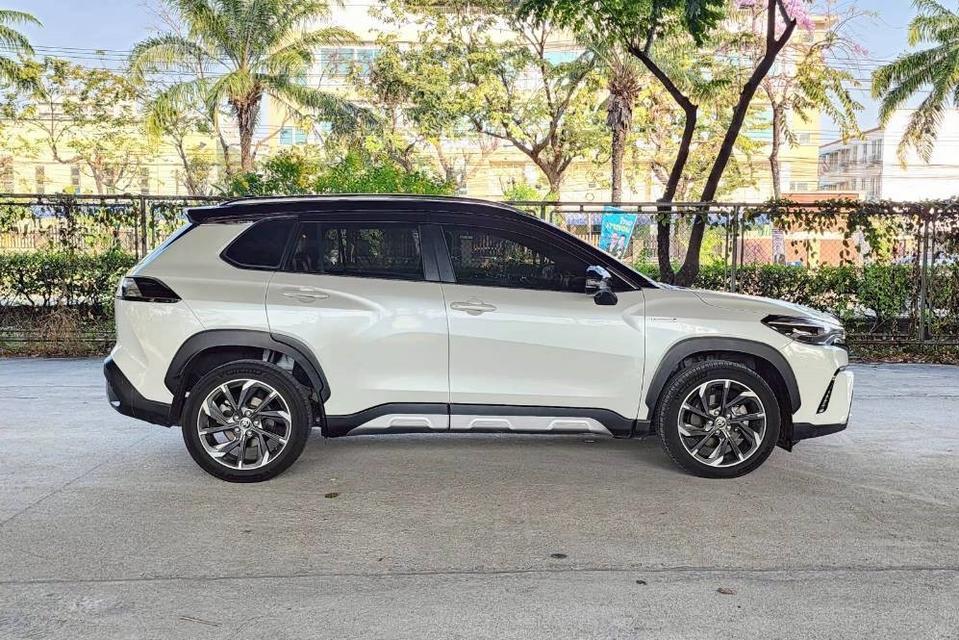 🔥ฟรีดาวน์ รถสวยมือเดียว ปีใหม่  ขับดีมาก Toyota COROLLA CROSS 1.8 Hybrid GR SPORT AT ปี 2022 รูปที่ 5