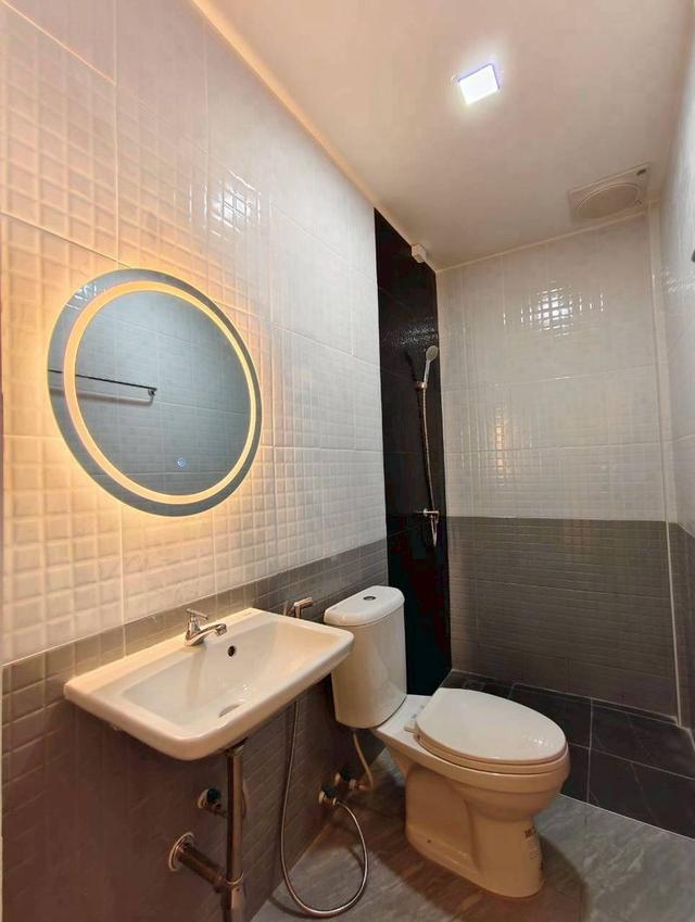 หมู่บ้านดิเอมเมอรัลด์พาร์ค2 ทำเลชัยพฤกษ์ ราชพฤกษ์ทาวน์เฮ้าส์ 2 ชั้น หลังมุม ถนนเมน 13