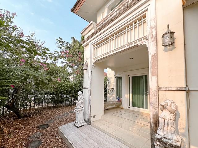 PP461 ขายบ้านเดี่ยว 2 ชั้น โครงการ เดอะ เซนโทร รามอินทรา โซนรามอินทรา  โครงการคุณภาพจาก AP เพียง 4.99 ล้านบาท ใกล้แฟชั่นไอส์แลนด์ เดอะพรอมานาด 3