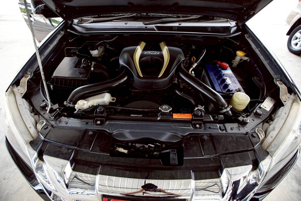Isuzu D-Max Hi-Lander Cab 2.5 VGS Z ท๊อป ปี 2013 เกียร์ธรรมดา สีดำ  9