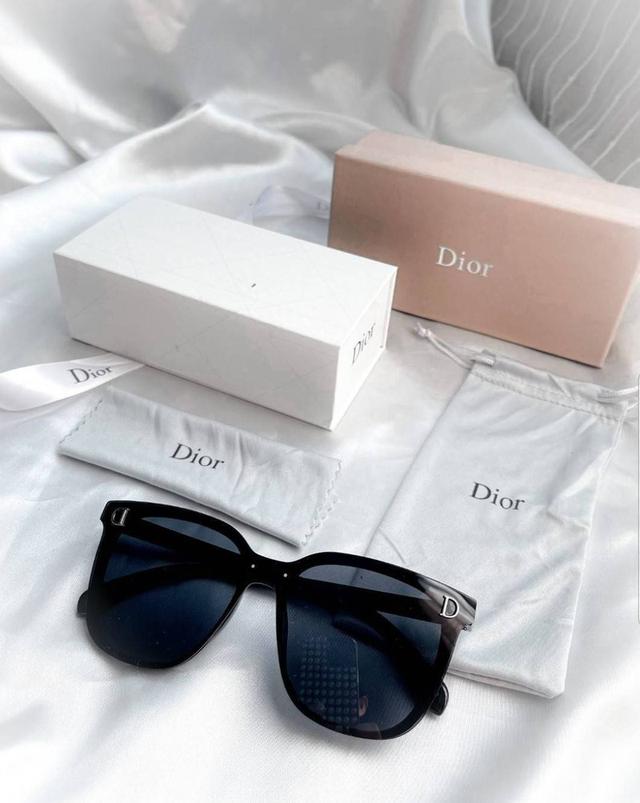 แว่นกันแดดDior 4
