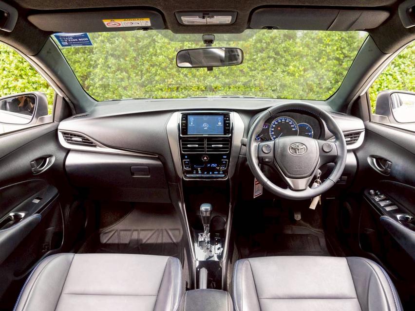 Toyota Yaris 1.2Sport ปี22 12
