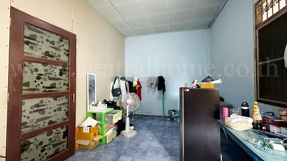 บ้านเดี่ยว พร้อมที่ดิน 93 ตร.วา พหลโยธิน 52 ราคาถูก ทำเลดี 11